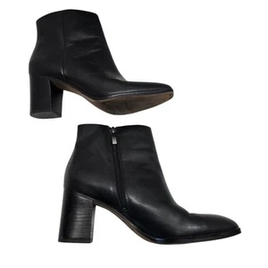 Franco Sarto Black Ankle Booties Smooth Leather Size 8.5M - Picture 1 of 10