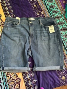 Signature by Levi Strauss Mid-Rise Bermuda Shorts Women's Size 24 NEW WITH TAGS - Picture 1 of 2