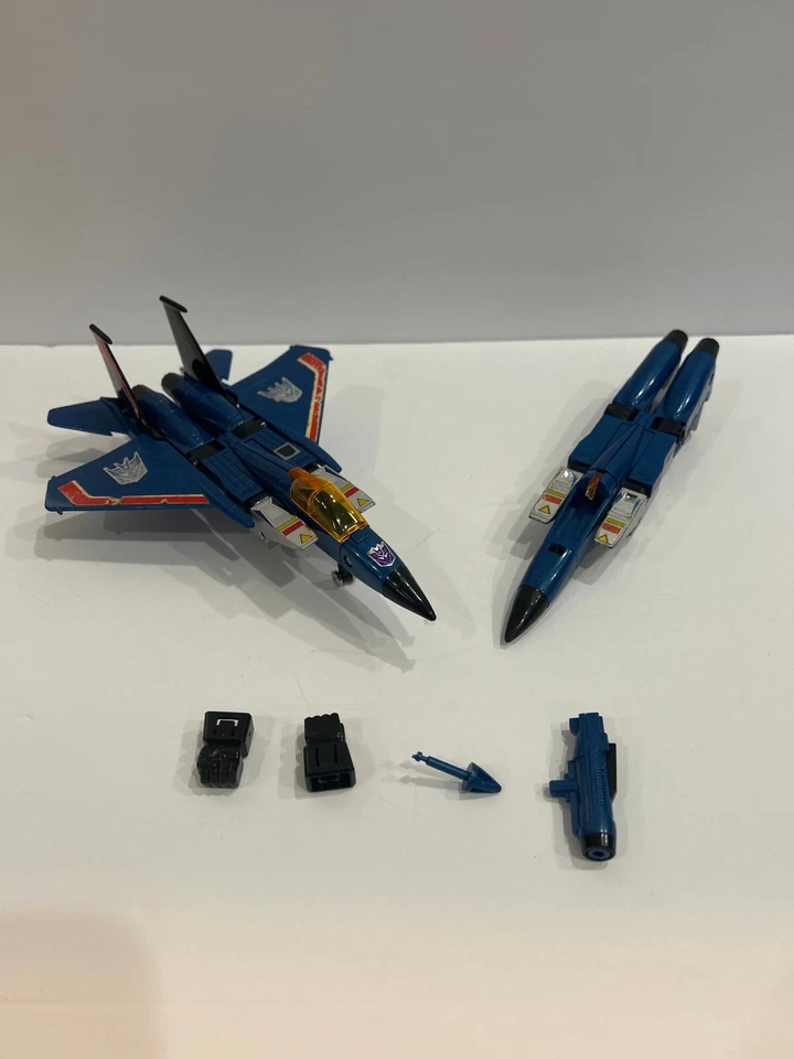 Thundercracker  Vintage 2002 & 1980, 1983 Japanes Transformers - Image 1 of 1