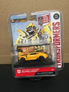 Jada 1:64 2016 Chevy Camaro Bumblebee Transformers - Picture 1 of 3