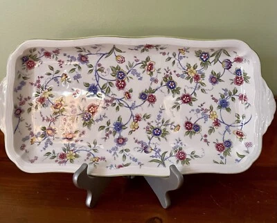 Bandeja para servir de porcelana Andrea By Sadek plato floral patrón corona 15” por 7” usada en excelente estado Foto 1 de 4