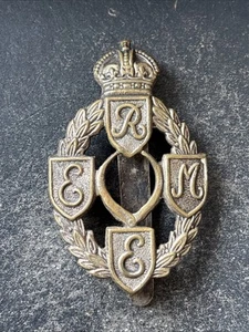 Royal Electrical And Mechanical Engineers REME British Army Cap Badge WW2 - Picture 1 of 4