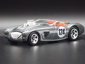 1953-1956 AUSTIN HEALEY ROADSTER CONVERTIBLE GRAY 1:64 SCALE DIECAST MODEL CAR - Picture 1 of 7