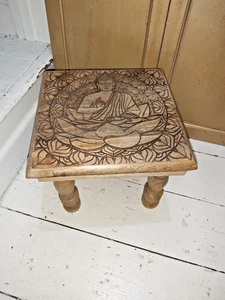 HANDMADE SMALL SOLID RECYCLED WOOD BUDDHA LOTUS TABLE - Picture 1 of 18