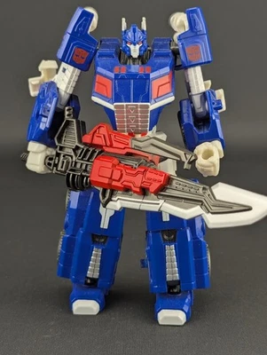 Transformers Fall of Cybertron Ultra Magnus complete Hasbro FOC Generations - Image 1 of 4
