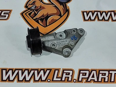 Land Rover Discovery 5 L462 (2017-) Die Rollerhalterung 3.0td OEM LR035503 - Image 1 of 4