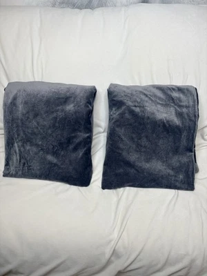 Хлопковая бархатная затемняющая занавеска West Elm — набор из 2 штор — 48x96 — шиферная - Изображение 1 из 3