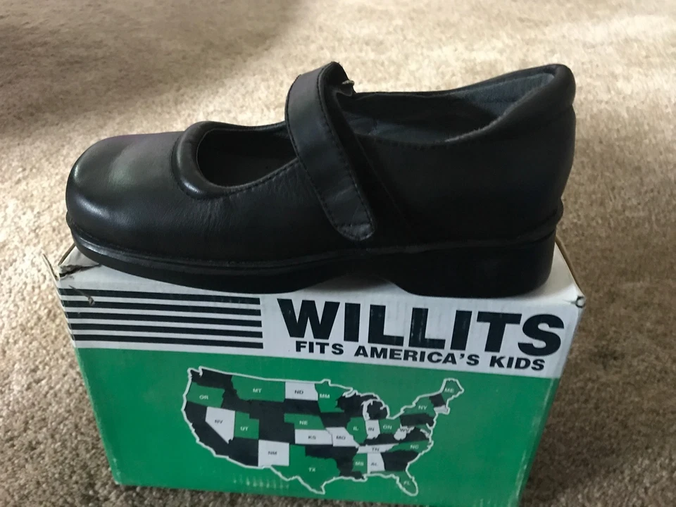 School Shoes Black Leather Willits Womens Size 9 M 10 Inches Heel to Toe