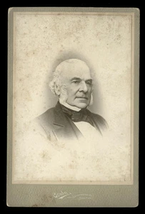 Tarjeta de gabinete de la década de 1880 Aaron B. Magoun, maestro de escuela de Boston, C.F. Foto Conly - Imagen 1 de 3