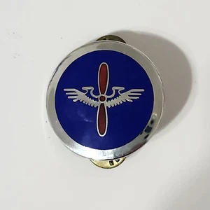 Prendedor de cuello de la Fuerza Aérea de los Estados Unidos de la USAF colores azul y plata con hélice roja  - Imagen 1 de 2