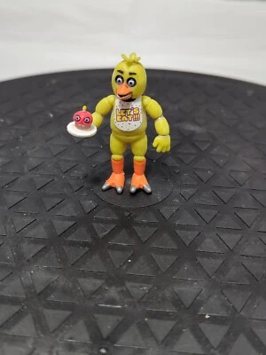 Minifigura Five Nights at Freddy’s 2016 FNAF Funko Nightmare Chica 2,5” Foto 1 de 4