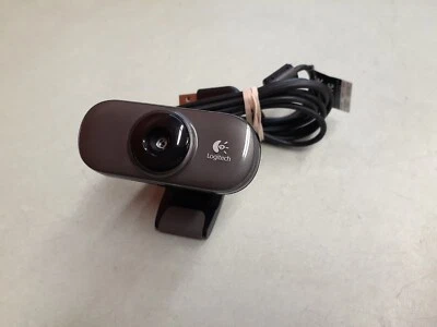 Logitech C210 USB Web Cam V-U0019 860-000295 - Image 1 of 3