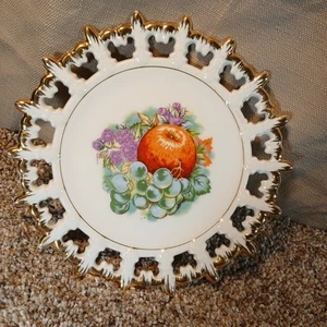 Espositore/piatto da dessert decorativo vintage Napco reticolato dipinto a mano 8" - Foto 1 di 11
