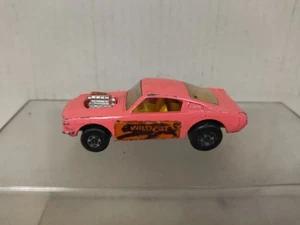 FORD MUSTANG WILDCAT DRAGSTER PINK SUPERFAST 8 1:65/apx 1:64 MATCHBOX NO BOX - Imagen 1 de 7