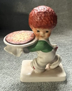Goebel Redhead Nothing Beats Piazza Figurine 1982 West Germany  - Picture 1 of 7