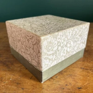 Vintage Mimikri Bath Powder 6 Oz by Scherk Brand New Unopened New Old Stock NOS - Picture 1 of 4