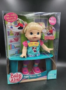 VINTAGE SAMMLERSTÜCK 2011 NEU IN BOX INTERAKTIV BABY LEBENDIG BABY WANNA WALK PUPPE - Bild 1 von 7