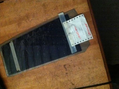 84-91 92 93 94 95 96 JEEP CHEROKEE LEFT DRIVER REAR DOOR VENT GLASS DARK TINT - Image 1 of 4