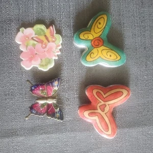 Refrigerator Magnets Vintage Butterflies Lot 4 - Picture 1 of 2