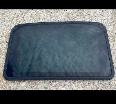 1996-2002 Toyota 4Runner Sunroof Moonroof Glass Window Panel OEM Sun Roof Fast  - Image 1 of 4
