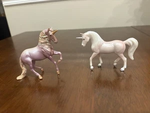 Breyer 2019 Fairy Tale Friends Club Dazzle Alborozo Unicorn ¡Muy buen estado! - Imagen 1 de 6