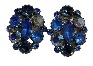 Atemberaubende Vintage Aurora Borealis blau Cluster Kristall MCM Clip-on Ohrringe - Bild 1 von 7
