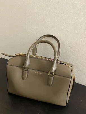 Henri Bendel Dalton Barrel Satchel Bag Purse Handbag Khaki Green -No Long Strap - Image 1 of 4