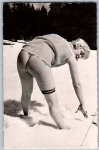 Risque amateur Beauty Nude Woman RPPC Vintage Exotic Real Photo 1950s - Picture 1 of 2