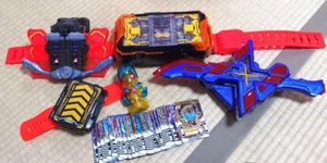 Kamen Rider Gotchard Ride Chemy Trading Card Lot x43 Karten Set - Bild 1 von 3