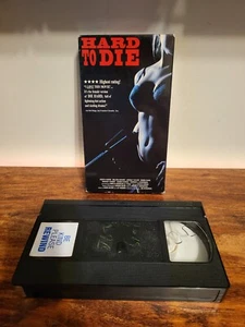 *SELTEN* Schwer zu sterben (VHS, 1990) getestet Jim Wynorski Sorority Massacre 3 Horror - Bild 1 von 8