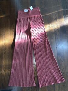 NEW FREE PEOPLE KEEP IT REAL RIBBED KNIT FLARE PANTS SIZE L Z375-18