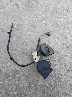 Ford Fusion Mustang 2013-2019 bocina bajo juego de señal de tono alto OEM A046495 Foto 1 de 2