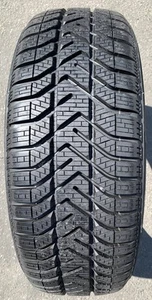 1 Winterreifen 195/55 R17 92H Pirelli Snow Control Serie 3 Winter 210 * M+S DEMO - Bild 1 von 1