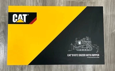 Oruga Cat D10t2 con desgarrador marca CCM 1/24 Foto 1 de 4
