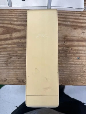 Ubiquiti Nanostation M365 3.65GHz NSM365 13dBi CPE AirMax Wireless Bridge - Image 1 of 2