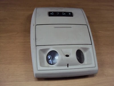 CHRYSLER GRAND VOYAGER 2012-14 FRONT INTERIOR ROOF LIGHT SWITCH PANEL - Image 1 of 4