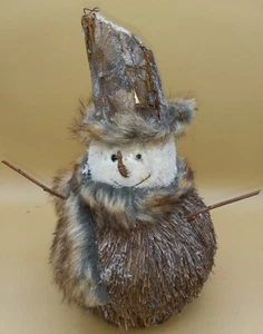 Rustic Snowman with Faux Fur Hat & Scarfs, made with Bark and Straw ~ MINT - Picture 1 of 8