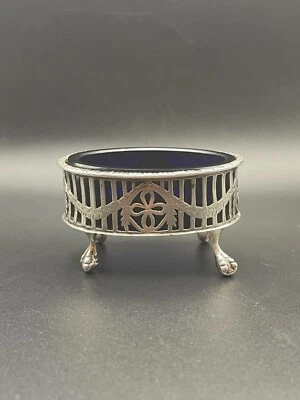 Sterling Silver Salt Cellar, Baluster Pattern, Antique 1915 England Origin - Image 1 of 4