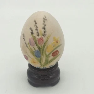 Huevo de Pascua pintado a mano de cerámica vintage y lavanda floral con soporte - Imagen 1 de 6