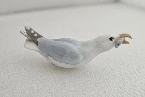 B&G Bing & Grondahl Denmark Porcelain Figurine Seagull with Fish #1808 Vintage - Picture 1 of 10