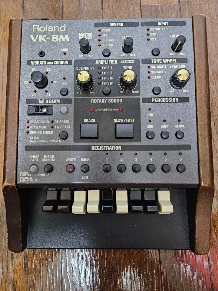 Roland VK-8M Organ Module Audio Equipment Good - Image 1 of 4