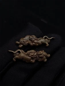 Japanischer Typ Menuki für Wakziashi und Tanto ein Paar Tiger Muster Y109 - Bild 1 von 10