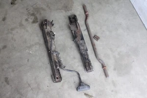 BMW E30 325ix awd left drivers seat rails - Foto 1 di 4