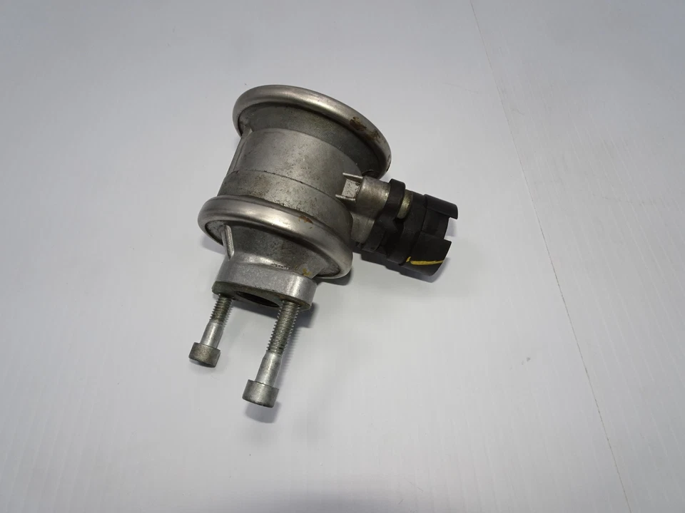 VW VOLKSWAGEN BEETLE EGR 1999-2005 válvula combinada 06A131229 99T160 OEM Foto 1 de 4