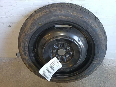 Rueda de acero de repuesto compacta 16x4 neumático T135/80D16 de 2010 Toyota Prius 12152219 Foto 1 de 4