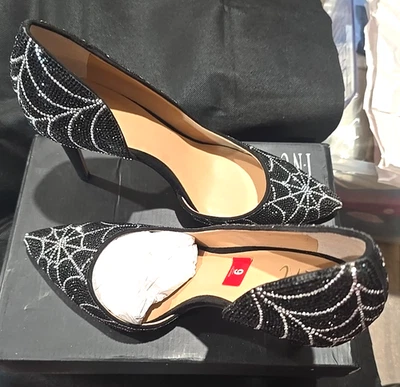 Bombas INC Kenjay 44F Negro Telaraña Estrás Talla 9 M Halloween NUEVAS Foto 1 de 4