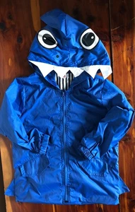 Blauer Hai Figur Regenmantel Regenjacke Slicker Kostüm Kleinkind Größe 4T gefüttert - Bild 1 von 12