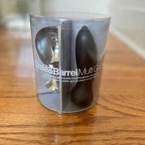 NEU Kiste und Fass Multi Gadget Eisportionierer Pizzarad Schäler Griff Neu mit Etikett - Bild 1 von 10