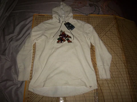 WOMENS XL CREAM RETIRED PHOENIX COYOTES LOGO LS PULL-OVER HOODIE - NWT Cover
