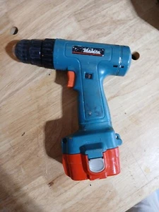 Makita 6222D Cordless Drill 9.6 Volt Tool Only 3/8" Chuck With Battery - Picture 1 of 4